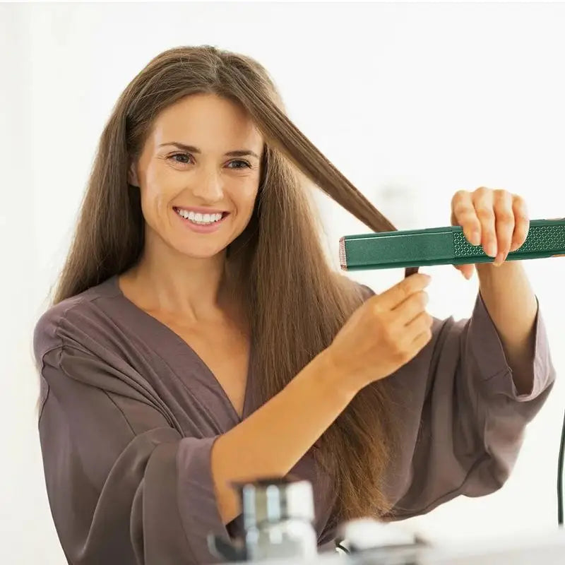 Ceramic Portable Hair Straightener for Salon-Style Shine