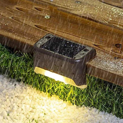 Outdoor Solar Pathway Light with Automatic Sensor