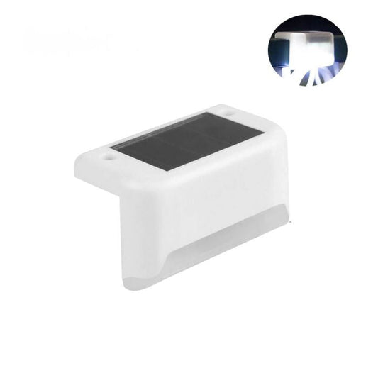 Outdoor Solar Pathway Light with Automatic Sensor