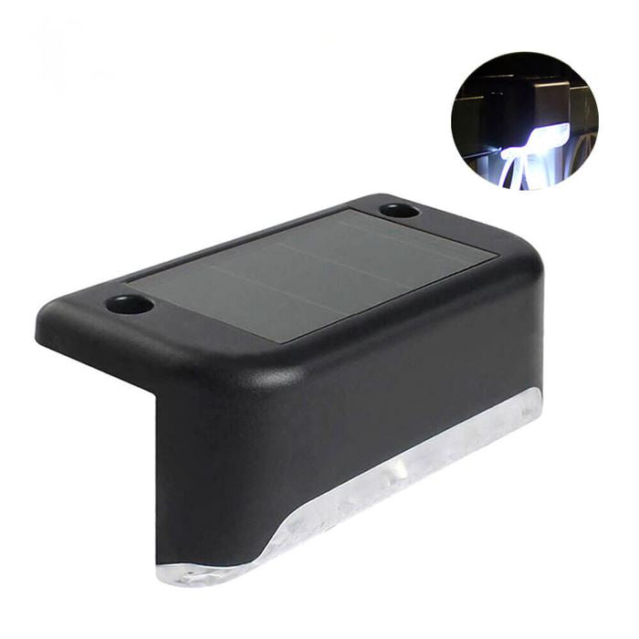 Outdoor Solar Pathway Light with Automatic Sensor